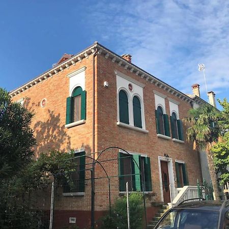 Villa Contarini B&B Lido di Venezia ภายนอก รูปภาพ