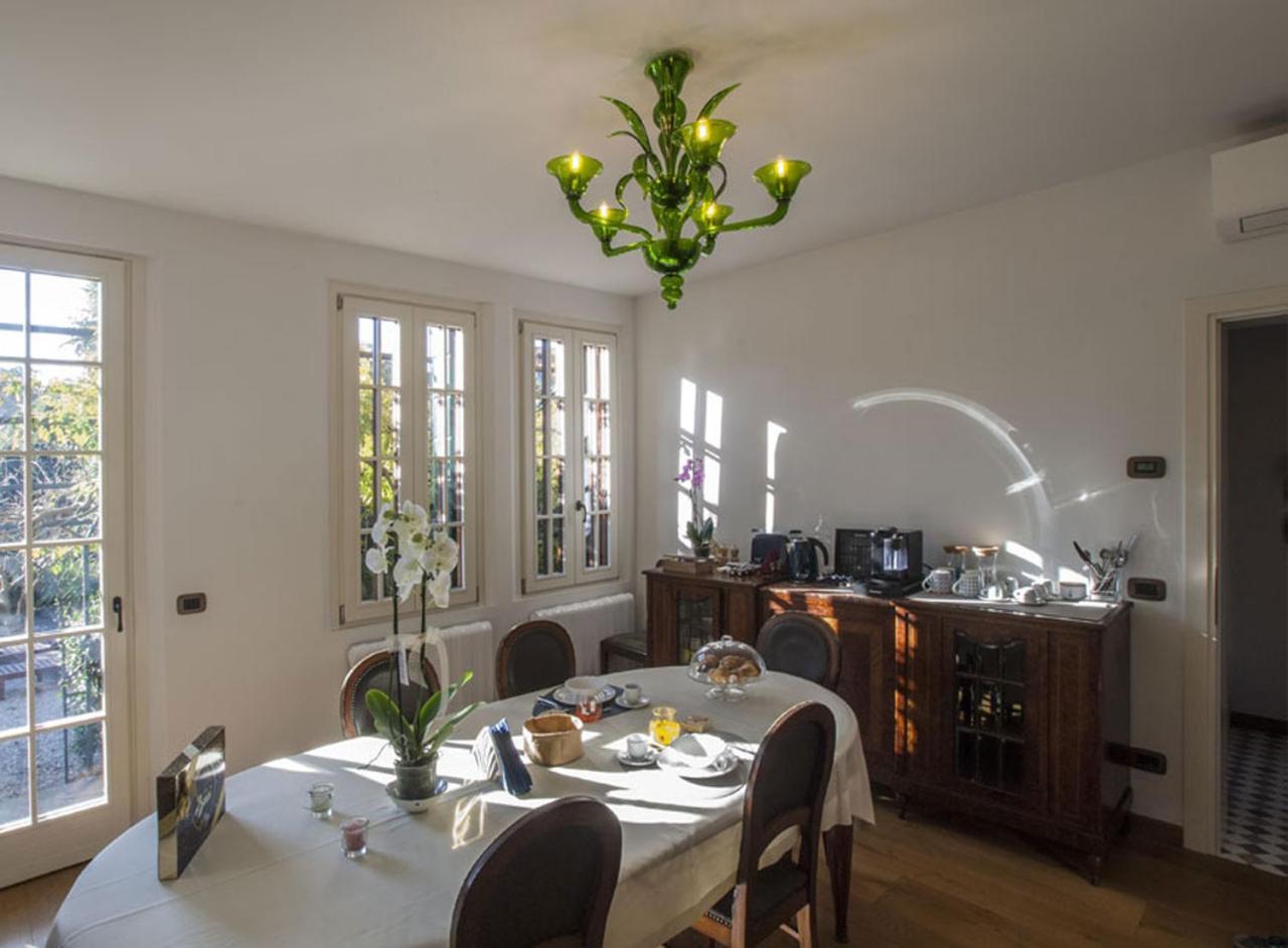 Villa Contarini B&B Lido di Venezia ภายนอก รูปภาพ